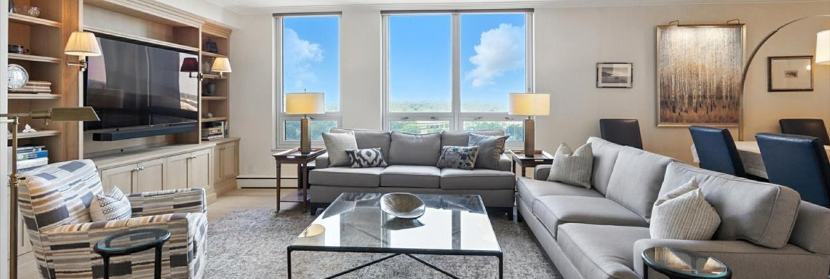 200 S. Brentwood Blvd., #15C | Gorgeous Clayton Condo with Elegant Finishes!